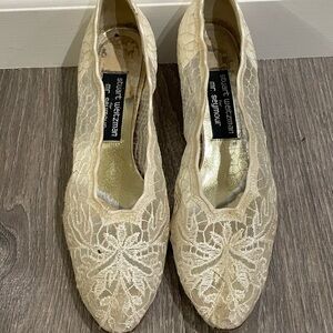 Stuart Weitzman Cream Lace 2in Heel for Formal Occasions